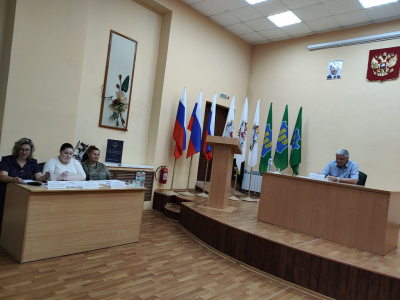 Юристы провели правовой день для жителей Спасского округа