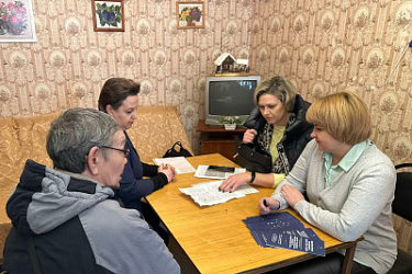 Юристы ГБУ НО ЦПК оказали правовую помощь нижегородцам на базе территориального общественного самоуправления в Автозаводском районе города Нижнего Новгорода