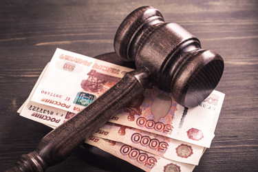 КС РФ: потребительский штраф взыскивается со страховщика с учетом возмещения, которое получил банк