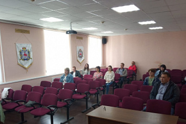 Представители государственно-правового департамента региона провели обучающий семинар для сотрудников администрации Краснооктябрьского округа 